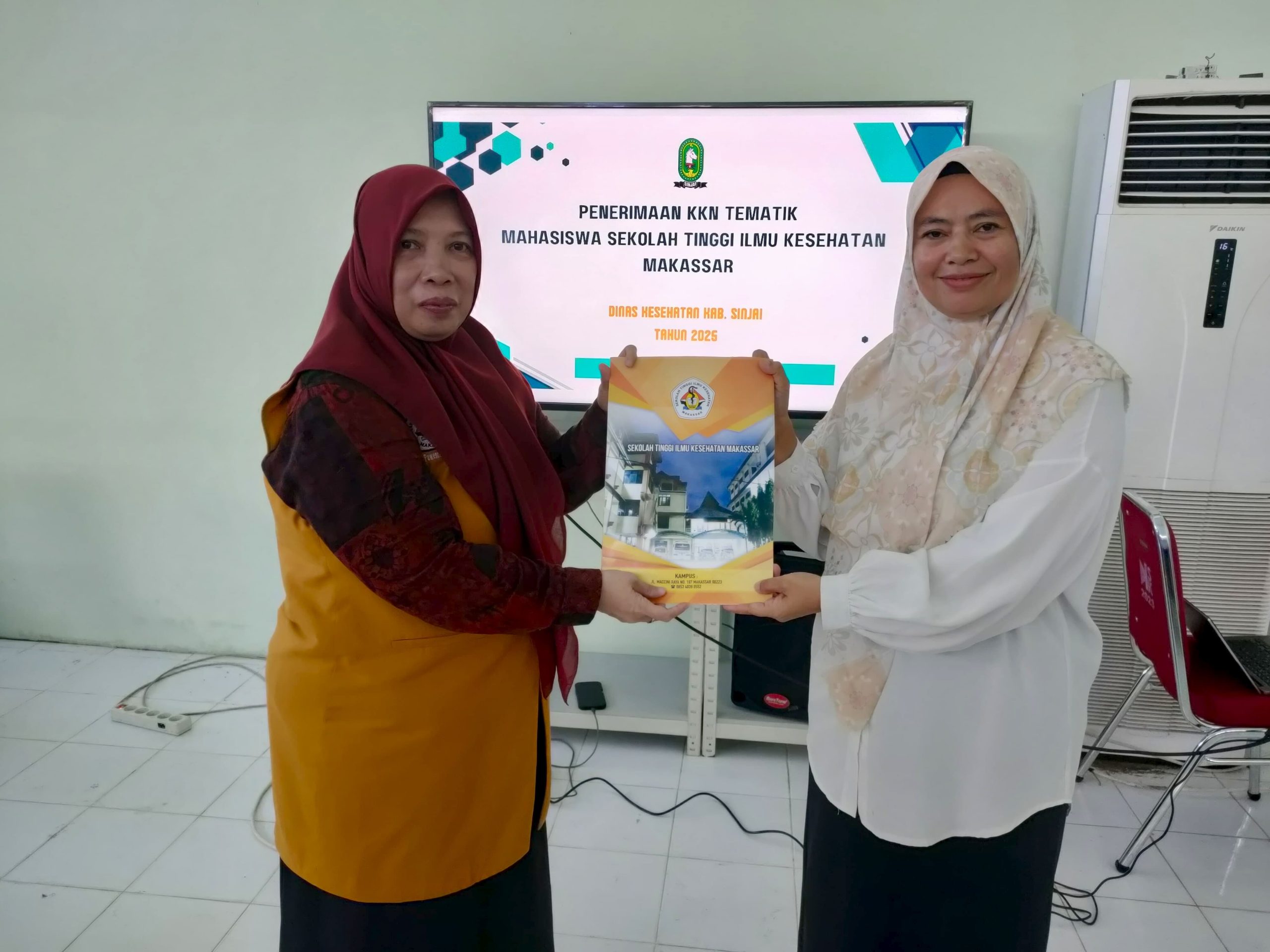 MAHASISWA STIK MAKASSAR KKN DI KABUPATEN SINJAI
